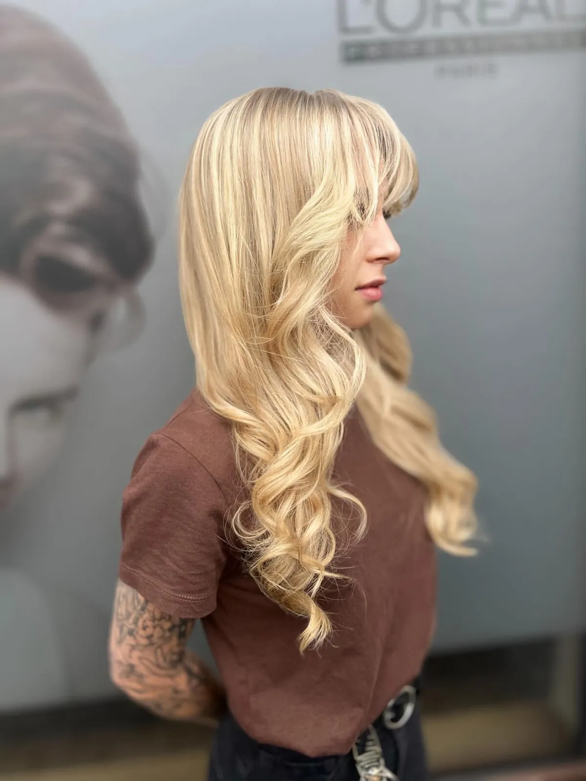 Profil: ciepły blond, zasłona i fala na długościach, salon Selene